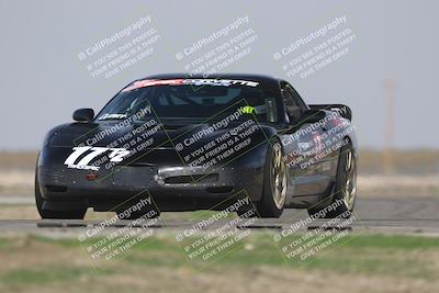 media/Oct-25-2025-CalClub SCCA (Sat) [[34c778dfbe]]/Group 3/Qualifying/